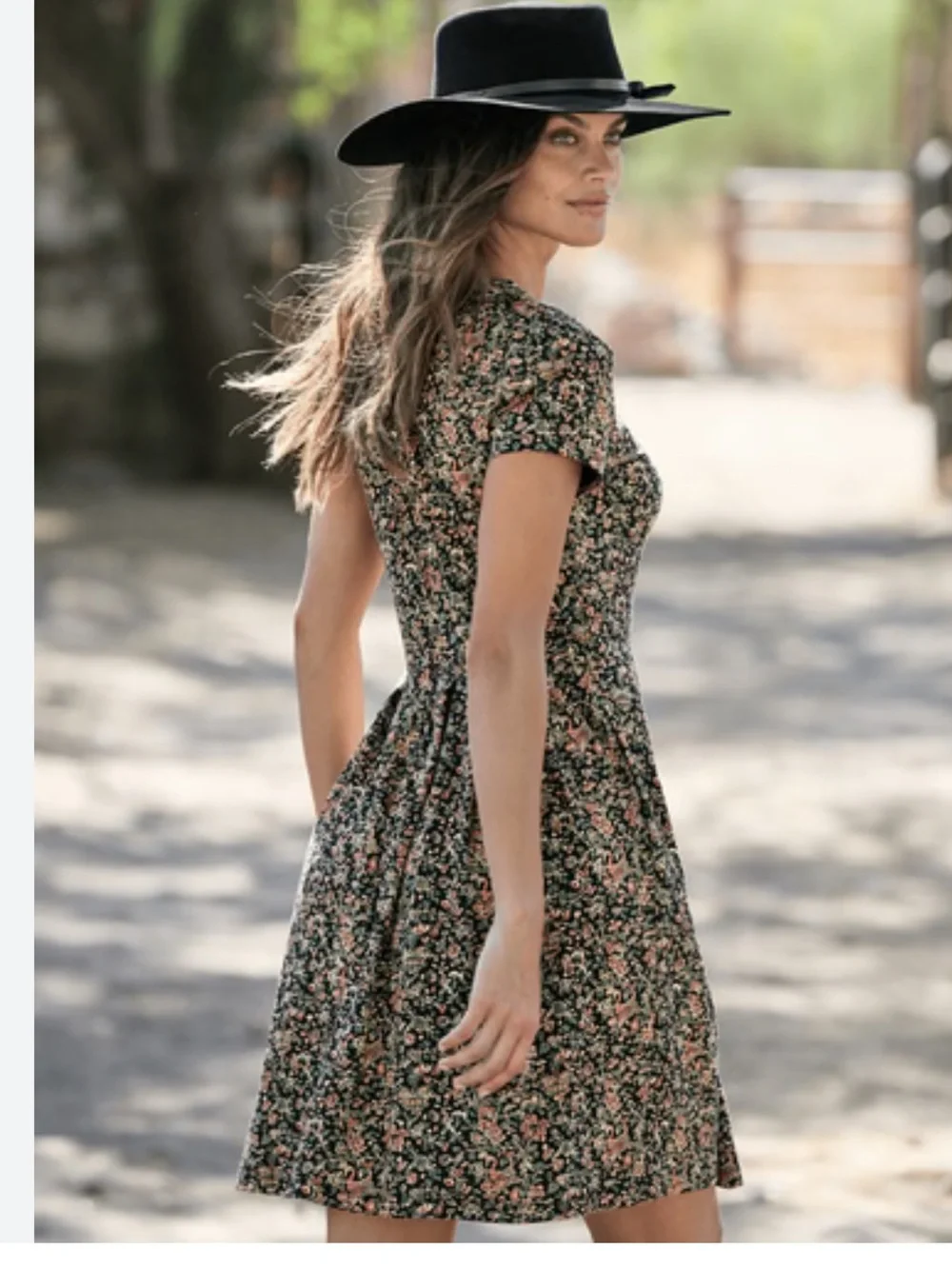 Marni Floral Mini Dress Romantic - Picture 2 of 16